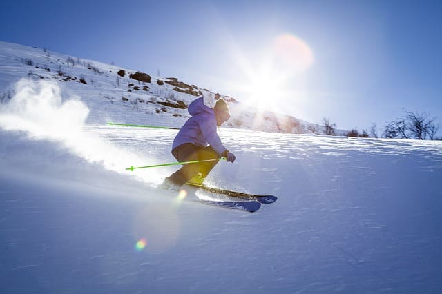 Auli Snow Skiing Tour