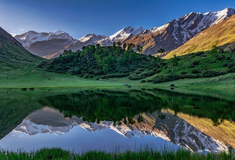 Har Ki Dun with Ruinsara Tal Trek